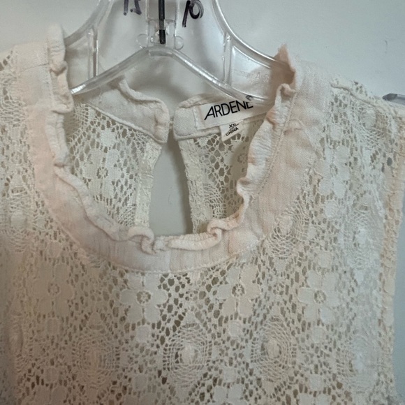 FOREVER 21 CROCHET BLOUSE - Picture 4 of 5